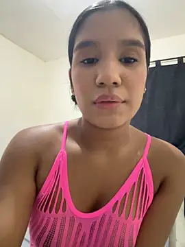 Lyria Diamond online show from 10.21.25