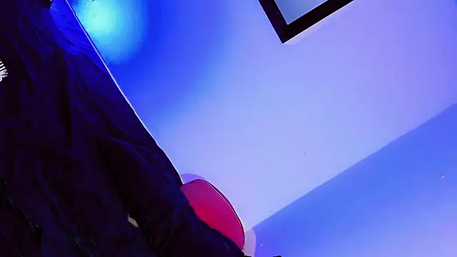 daniela dolls online show from 04.17.26