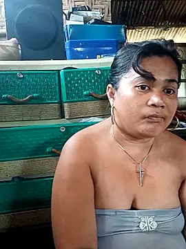 Snapshot of slutty_pinay12 chatting on 03.26.26 slutty pinay12 online show from 03.26.26