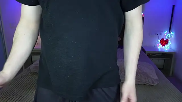 Vikki George online show from 03.05.26