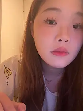 Snapshot of zxcq666 chatting on 10.18.25 zxcq666 online show from 10.18.25