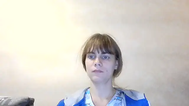 Snapshot of Loriven chatting on 09.25.25 Loriven online show from 09.25.25