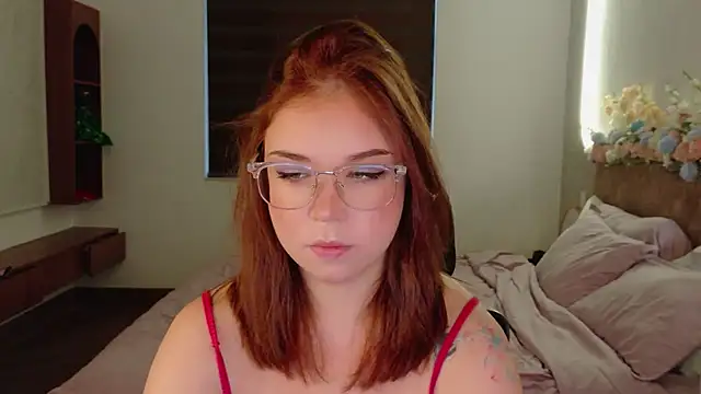 Snapshot of Lilith_Bonheur chatting on 05.26.26 Lilith Bonheur online show from 05.26.26
