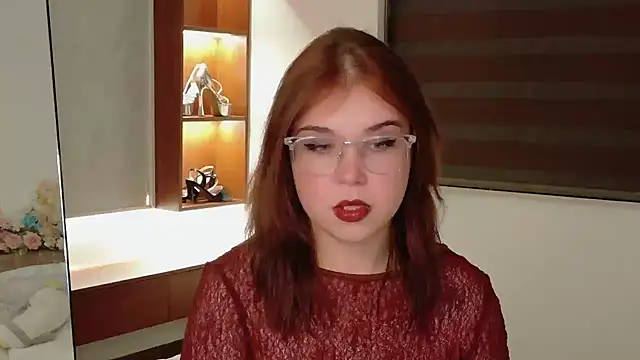 Snapshot of Lilith_Bonheur chatting on 06.28.26 Lilith Bonheur online show from 06.28.26