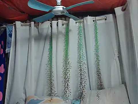 Huntrix2025 online show from 01.06.26