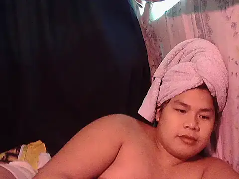 Huntrix2025 online show from 06.25.26