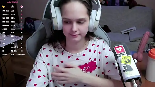 SharybbFace online show from 02.04.26