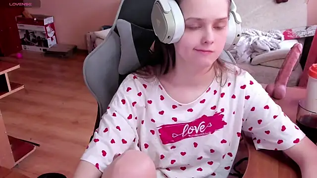 SharybbFace online show from 04.16.26