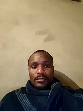 Snapshot of BlackXhosaStallion chatting on 10.18.25 BlackXhosaStallion online show from 10.18.25