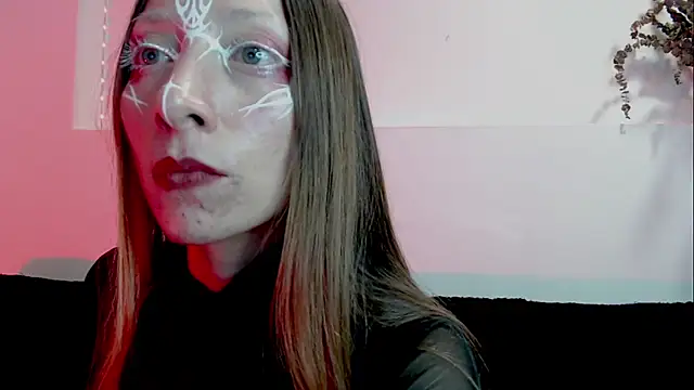 Snapshot of Nia_Diaz chatting on 10.25.25 Nia Diaz online show from 10.25.25