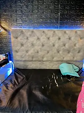 Isabella-Teen online show from 10.05.25