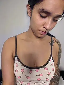 Isabella-Teen online show from 04.08.26