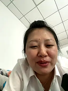 Snapshot of feifei1234 chatting on 10.17.25 feifei1234 online show from 10.17.25