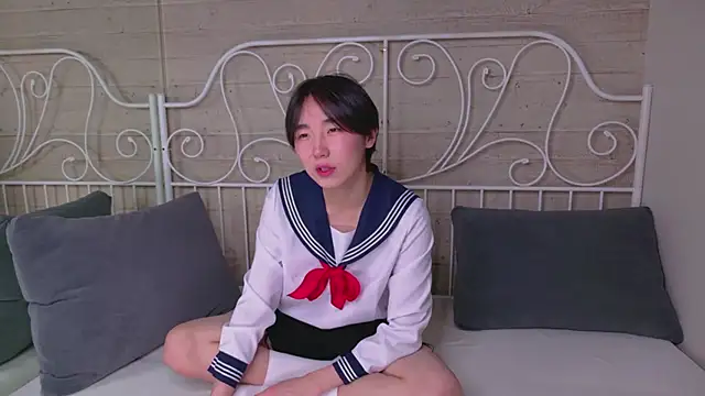 HeejinWang online show from 10.29.25