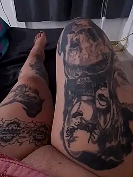 agnesvela online show from 10.15.25