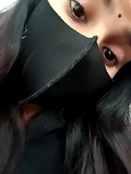 Aaisha-16 online show from 12.22.25