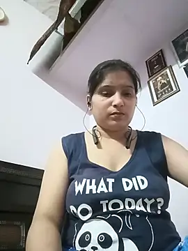 Snapshot of aliya-jaan71 chatting on 06.30.26 aliya-jaan71 online show from 06.30.26