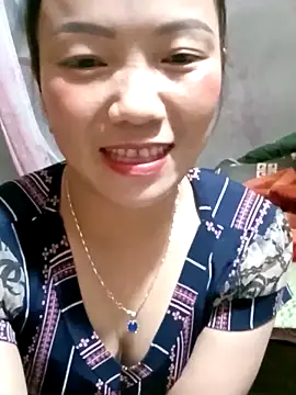 Snapshot of _losrt_cherry_ chatting on 09.29.25  losrt cherry  online show from 09.29.25