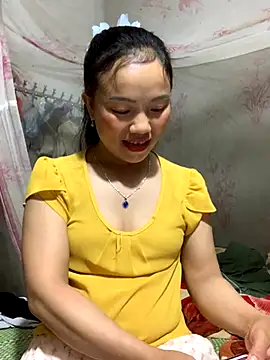 Snapshot of _losrt_cherry_ chatting on 10.03.25  losrt cherry  online show from 10.03.25