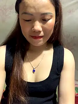 Snapshot of _losrt_cherry_ chatting on 10.17.25  losrt cherry  online show from 10.17.25