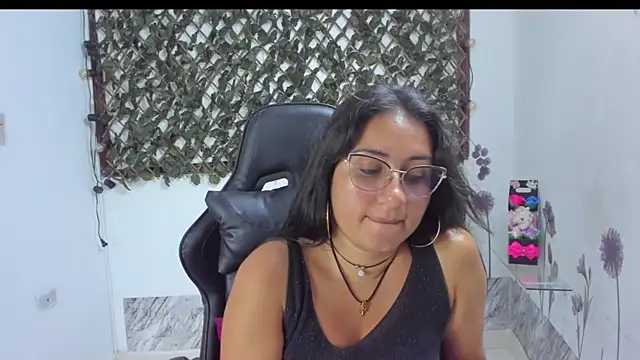 Luna021 1 online show from 11.07.25