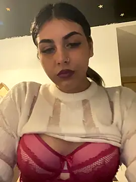Snapshot of lolaadora chatting on 10.16.25 lolaadora online show from 10.16.25