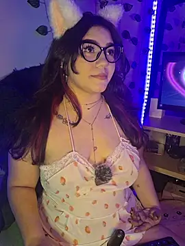 MegXo online show from 10.22.25