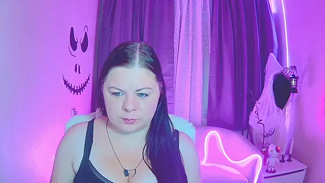 BritneyRaine online show from 10.30.25