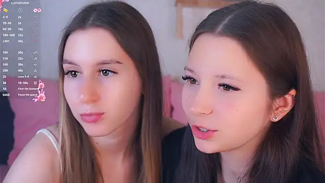 GabrielleLynchard online show from 12.05.25