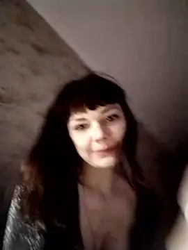Snapshot of AliceSwan1122 chatting on 04.24.26 AliceSwan1122 online show from 04.24.26