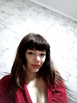 Snapshot of AliceSwan1122 chatting on 05.17.26 AliceSwan1122 online show from 05.17.26