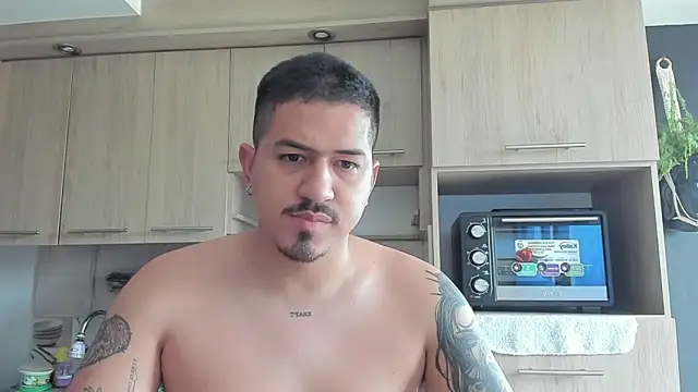 Snapshot of Arnolwilliams chatting on 09.14.25 Arnolwilliams online show from 09.14.25