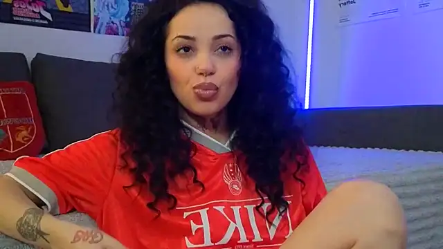 KiraQuinn1 online show from 02.26.26