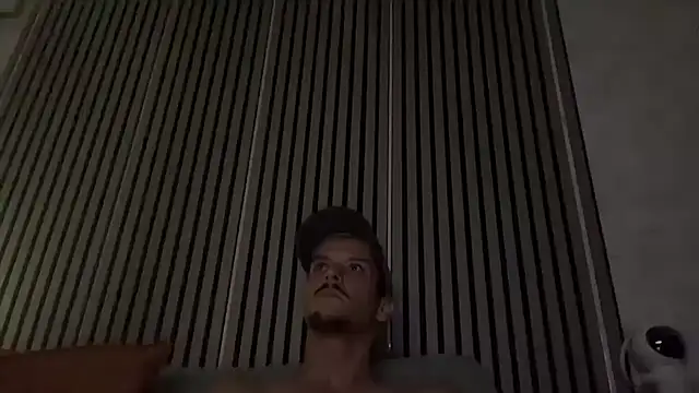 Snapshot of Pedroomp chatting on 10.26.25 Pedroomp online show from 10.26.25