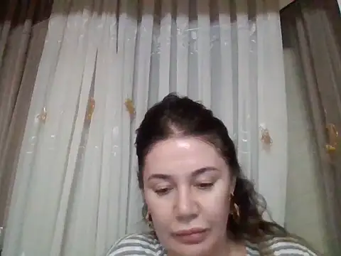 Lomivah online show from 10.24.25