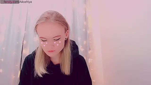 AliceNya cute online show from 01.15.26