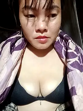 emilyzz online show from 11.03.25