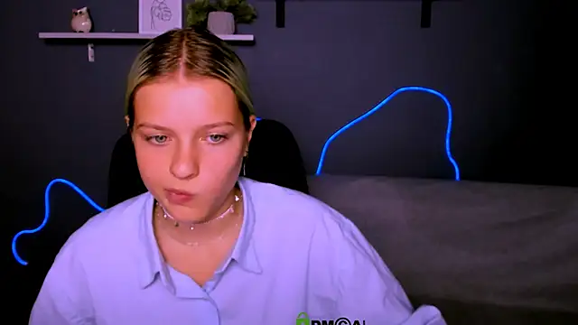 kaela spell  online show from 09.30.25