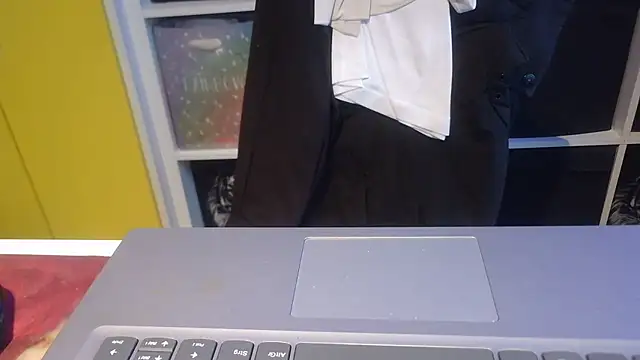 Snapshot of Milf_Lady_Frankfurt chatting on 09.25.25 Milf Lady Frankfurt online show from 09.25.25