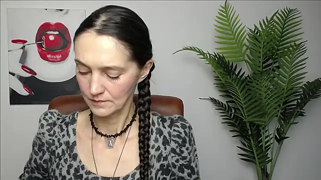 TayaFinch online show from 01.12.26