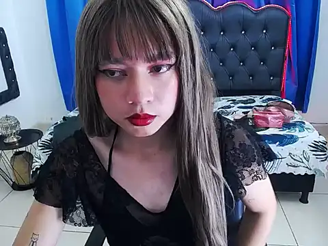 Cordelia Perlman online show from 12.20.25