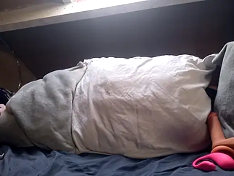 Snapshot of Lolapussyxoxo chatting on 03.27.26 Lolapussyxoxo online show from 03.27.26