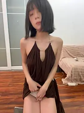 qiqi x online show from 03.15.26