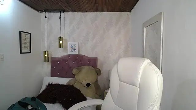 alllyson  online show from 01.10.26