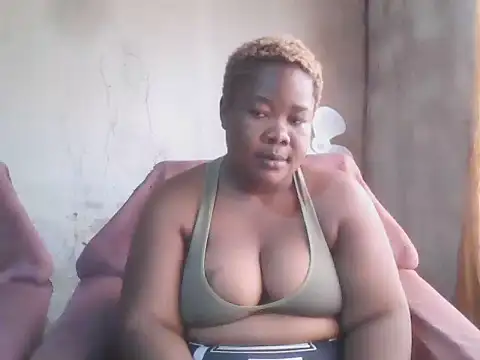 Bustyass93 online show from 04.13.26