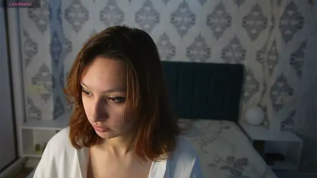 LilyannRosse online show from 02.15.26