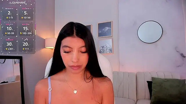 Tiffany Low online show from 11.20.25