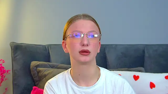 BeatriceBinoche online show from 03.25.26