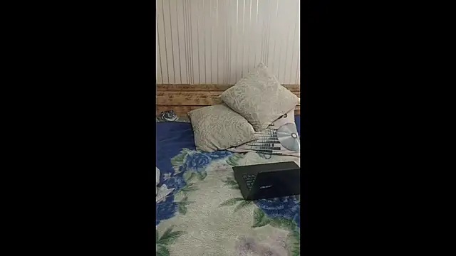 EthelsLover online show from 10.04.25