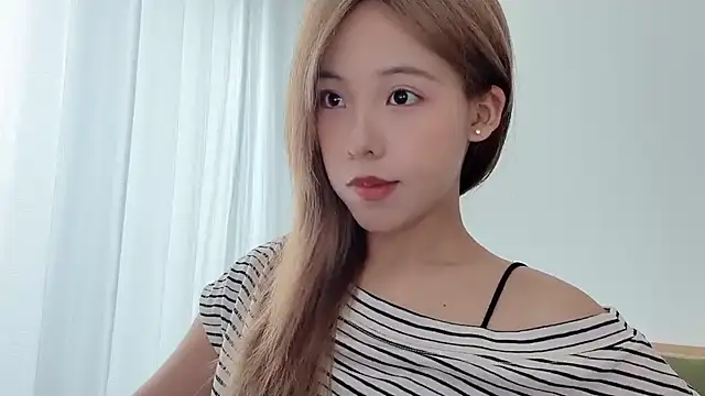 Snapshot of Meng_777 chatting on 06.18.26 Meng 777 online show from 06.18.26
